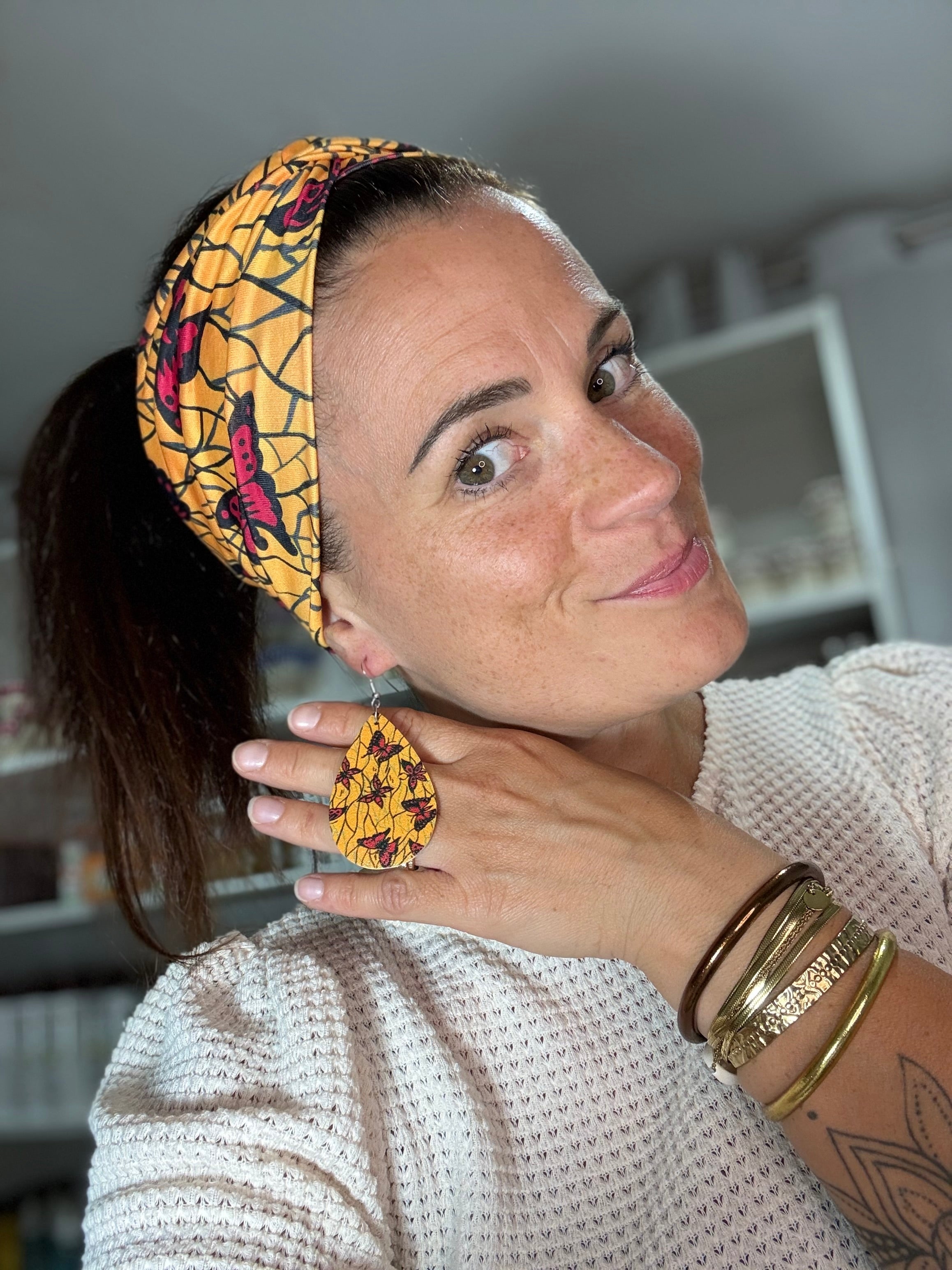 Bandeau style africain ethnique + boucles d’oreilles souples