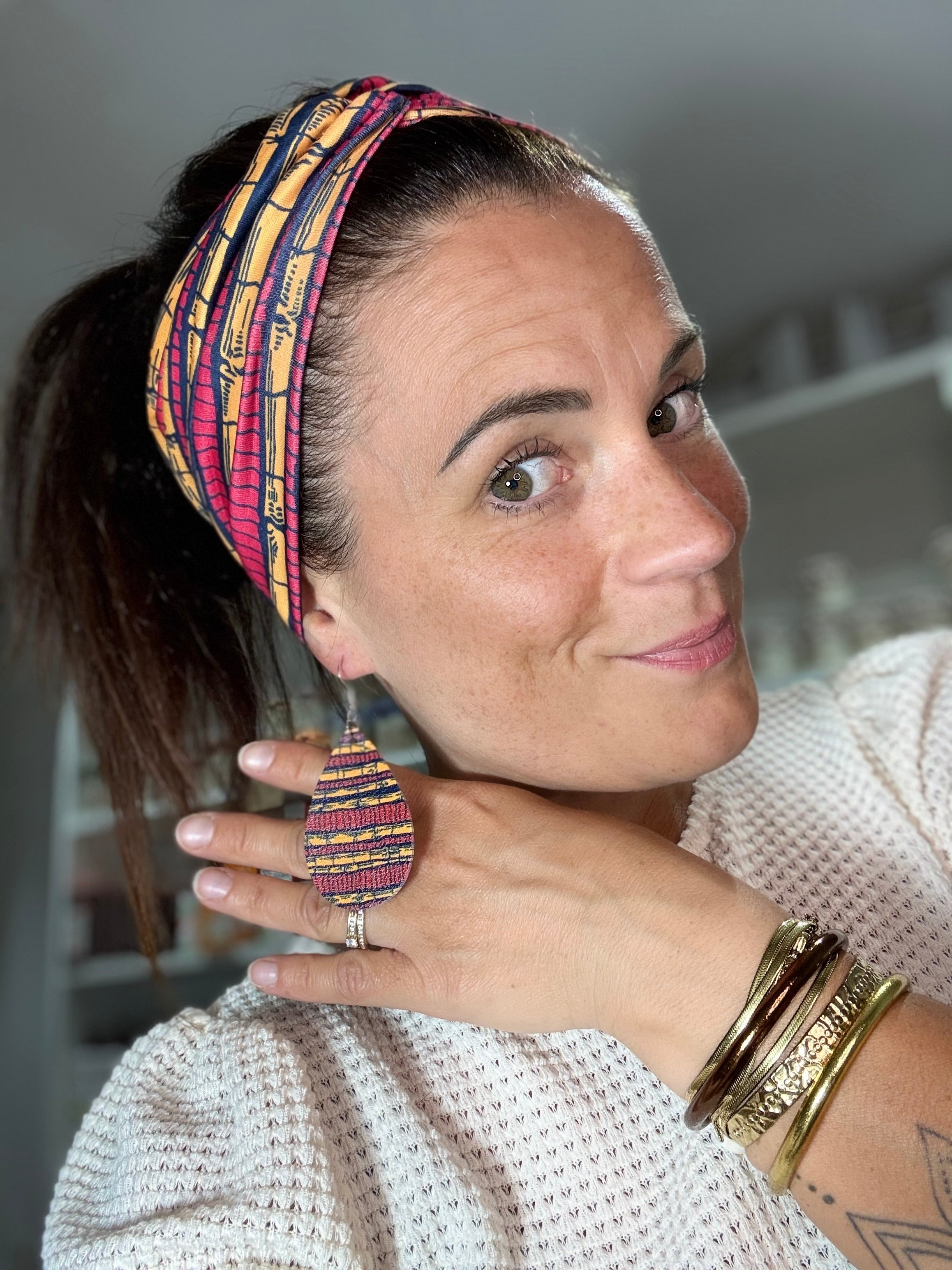 Bandeau style africain ethnique + boucles d’oreilles souples
