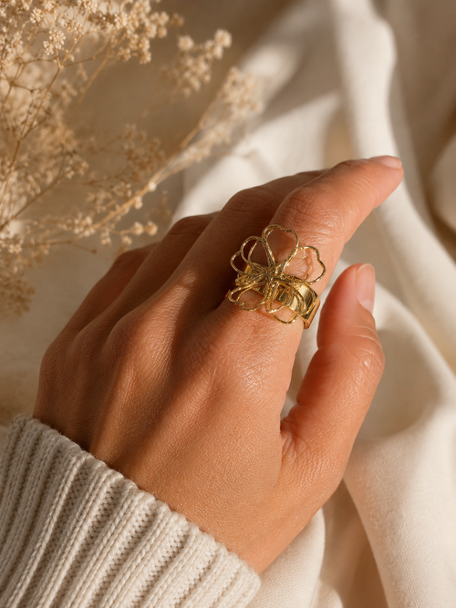 Bague Dorée Fleur Dentelle Botanique