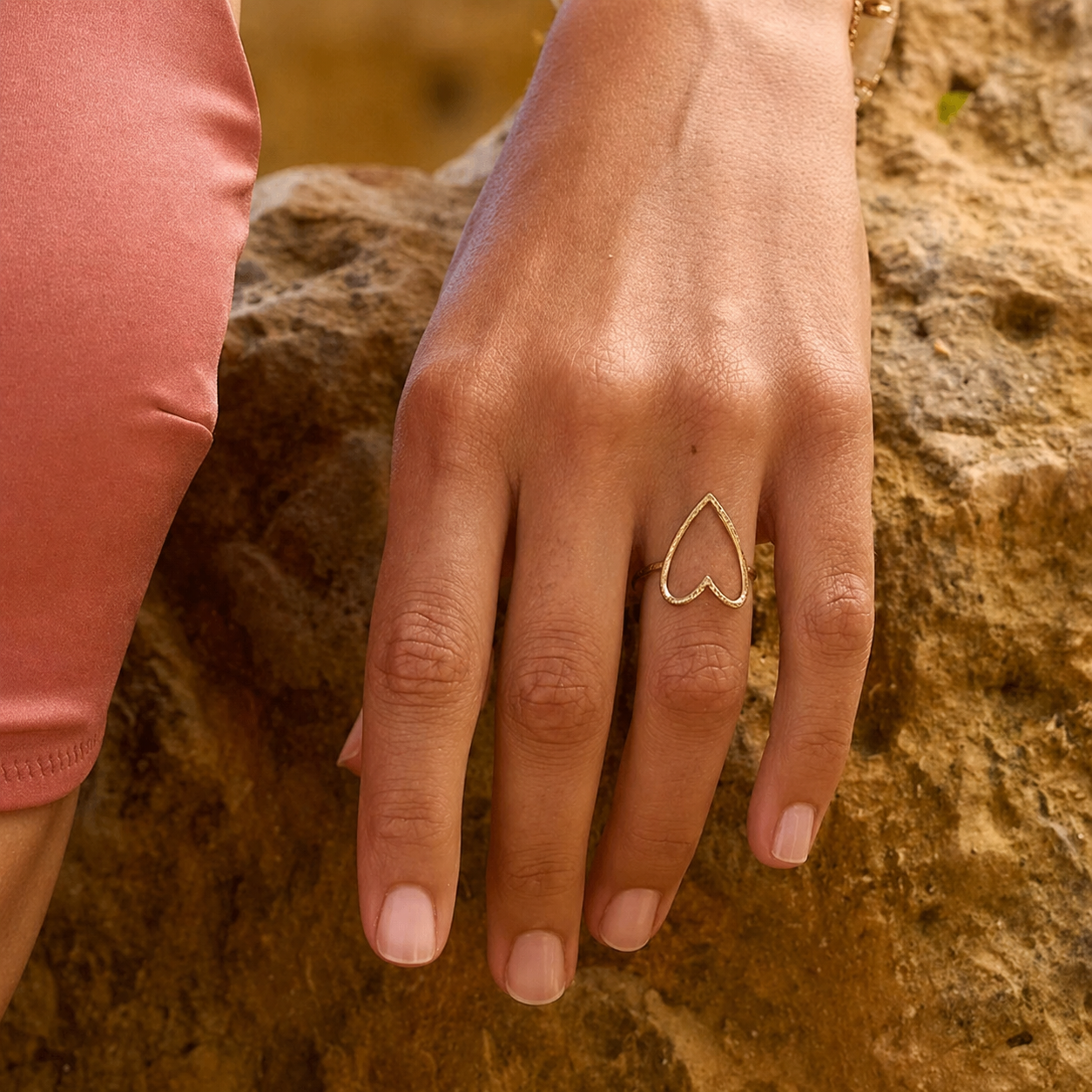 Bague - coeur ajouré