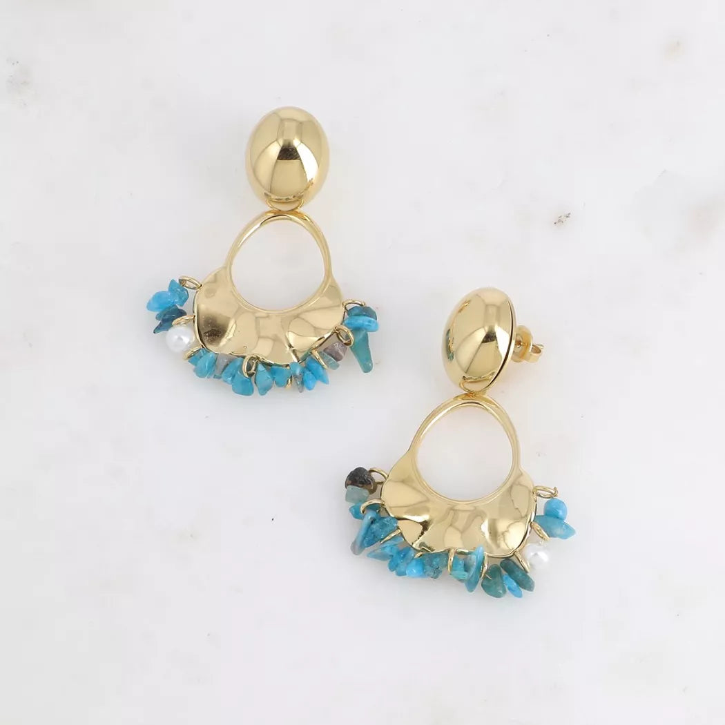 Boucles pendantes - Apatite - pierres naturelles et résine blanche