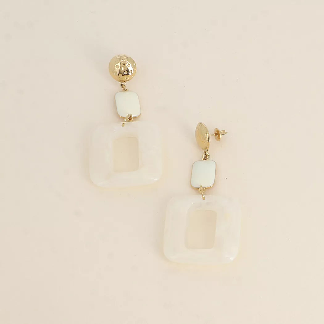 Boucles pendantes - rectangle acétate - beige blanc doré