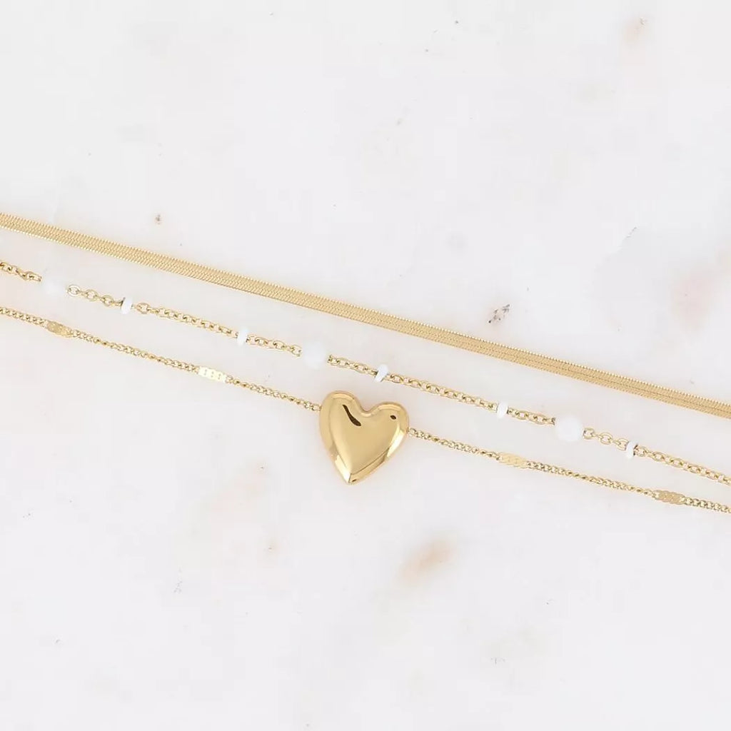 Bracelet 3 rangs -pierres naturelles blanches, pendentif coeur doré